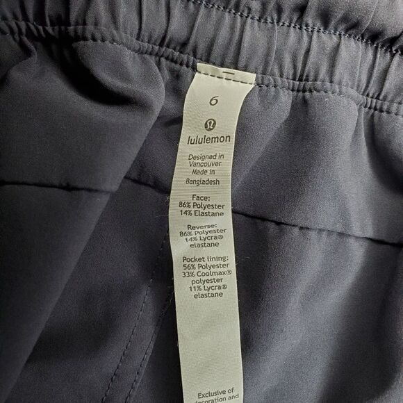 Lululemon Choose A Side Short 3" Size 6 - Picture 8 of 10